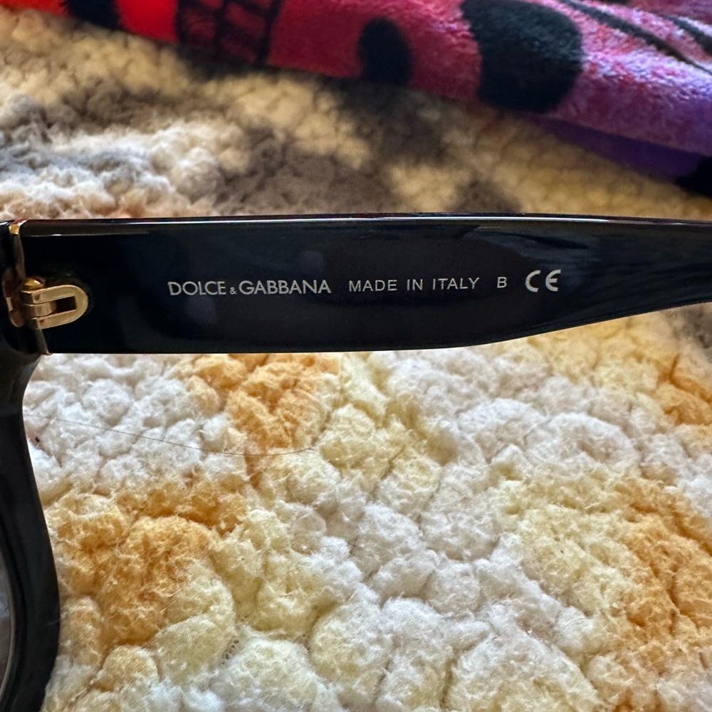 Dolce & Gabbana Pink Floral Rose Print Oversized Sunglasses - Picture 7 of 9